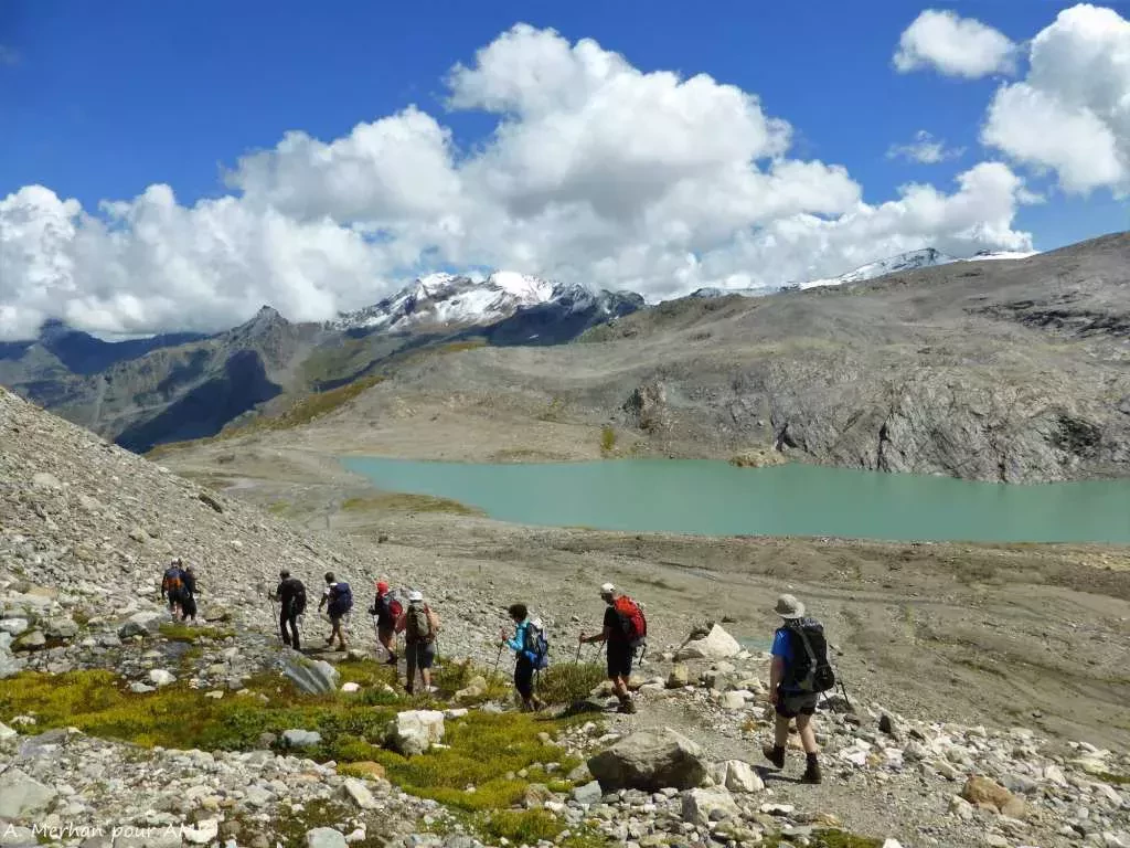 media-libraryi8egkenqdhdidIHLx7n