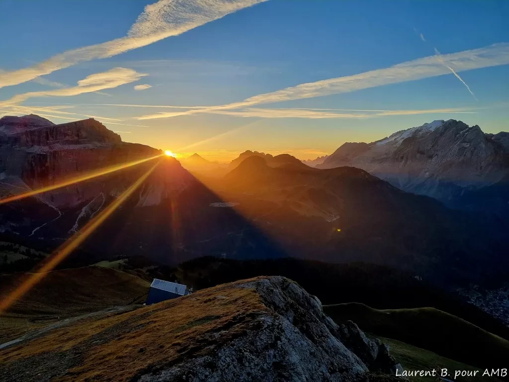 media-library87nec54k79ur4VOr7xn