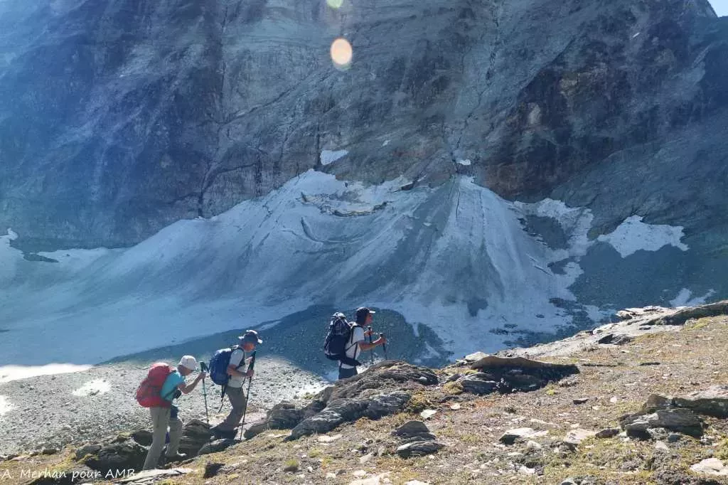 media-library9l2sti87vm7m9bCtOlp