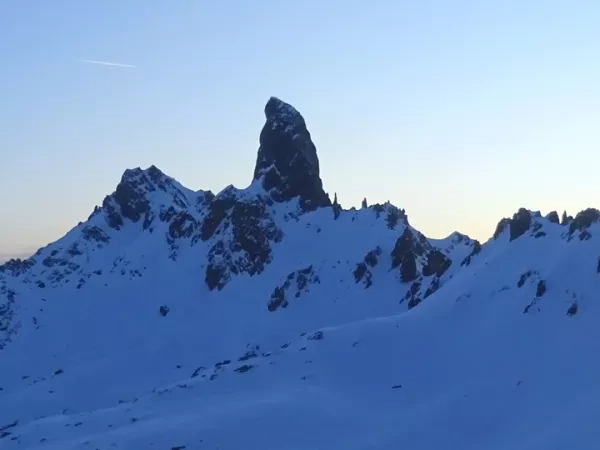 TOUR DE LA PIERRA MENTA EN RAQUETTES