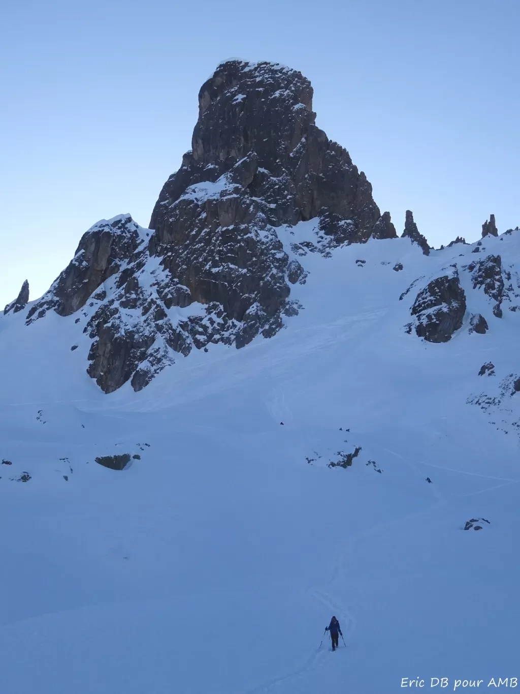 media-libraryljk3cma5ng1pePEcl1A