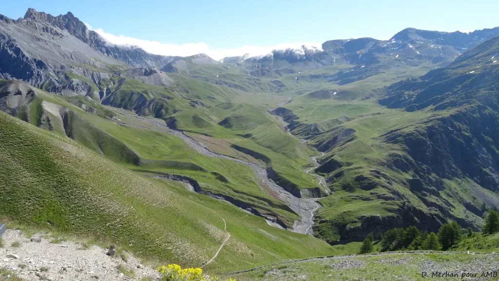 media-library3ldb9u5b892t6njs12C