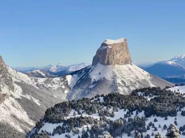 LES HAUTS PLATEAUX DU VERCORS À RAQUETTES
