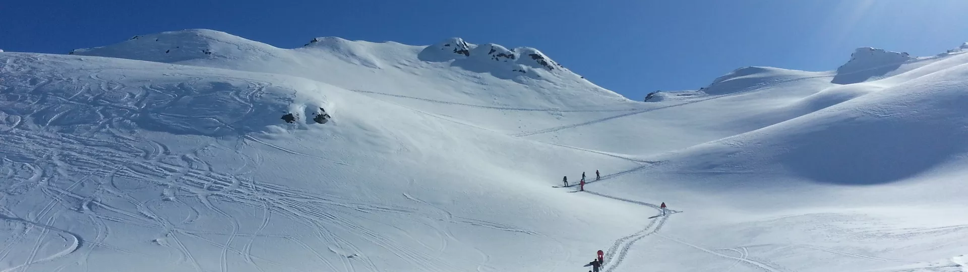 WE SKI DE RANDO FACE AU MONT BLANC