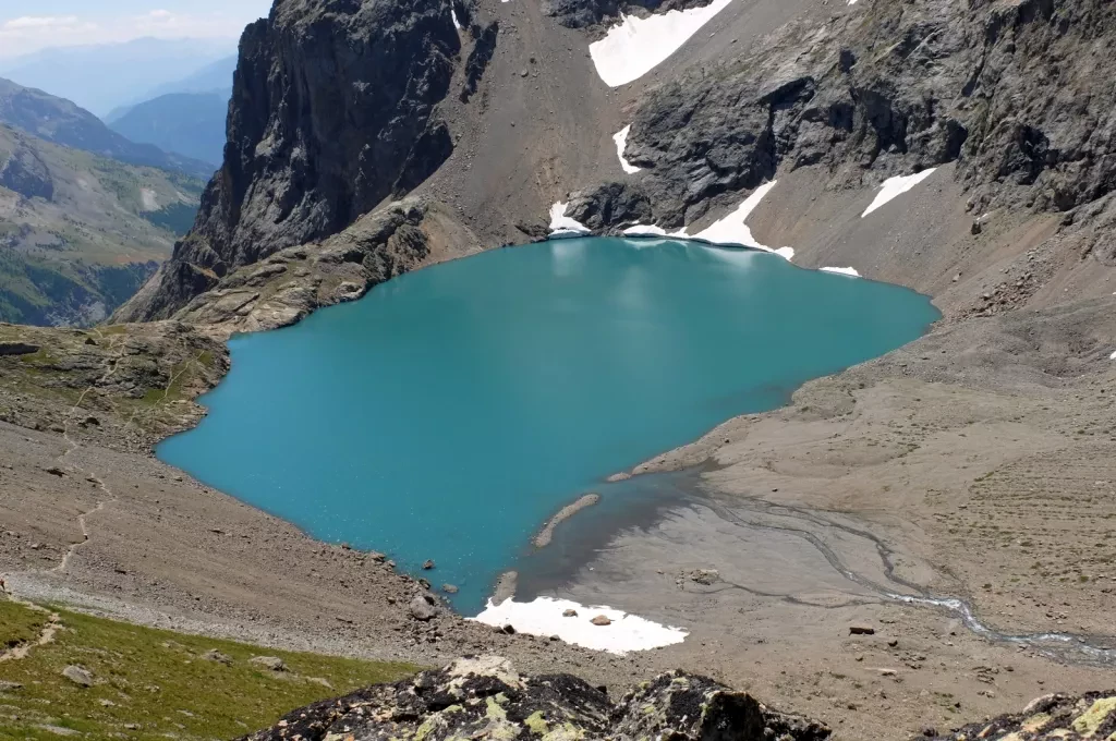 media-librarymbtjkh3uu02k8Q35ipz