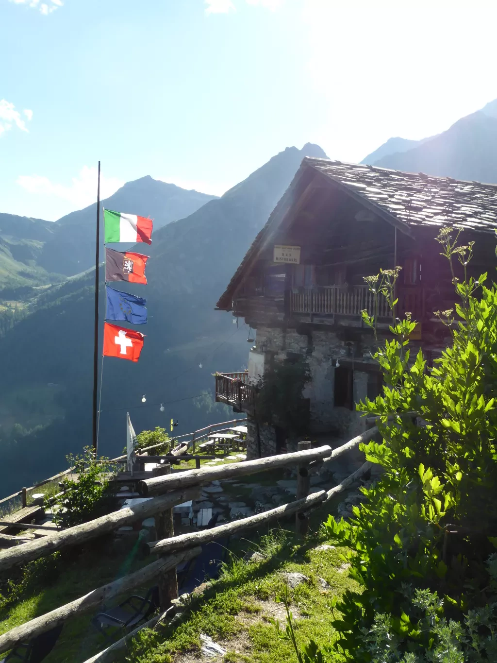 media-library47muvv3ag28h2hfrrDz