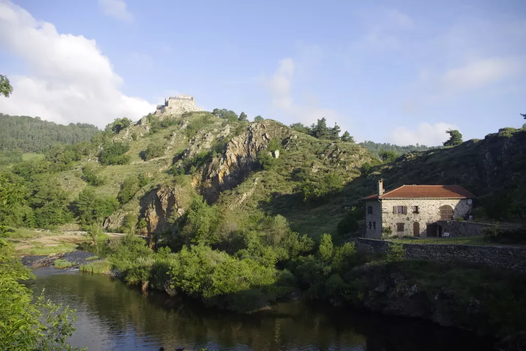 media-libraryq8p041mpmkdtc9jyEkS