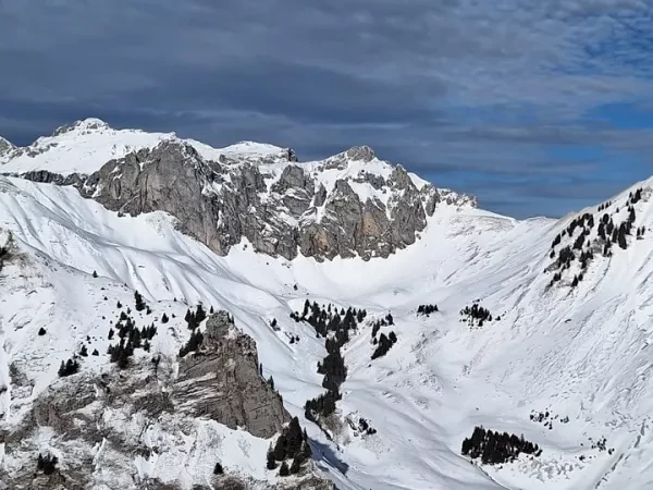 RAQUETTES EN VAL D'ABONDANCE