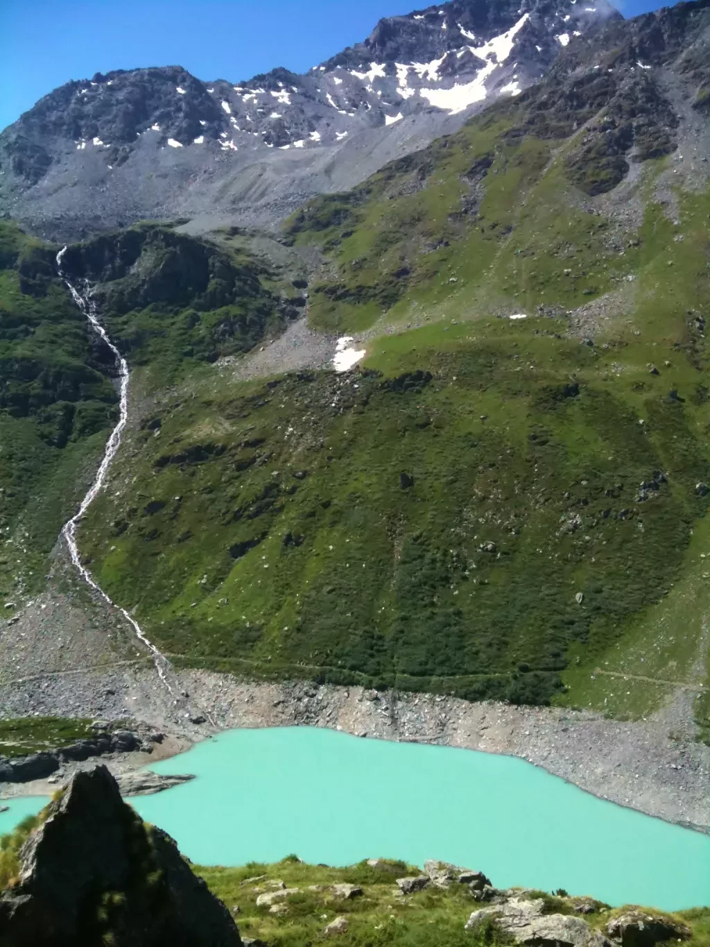 media-libraryl7a6i0s4i5th6hQruZF