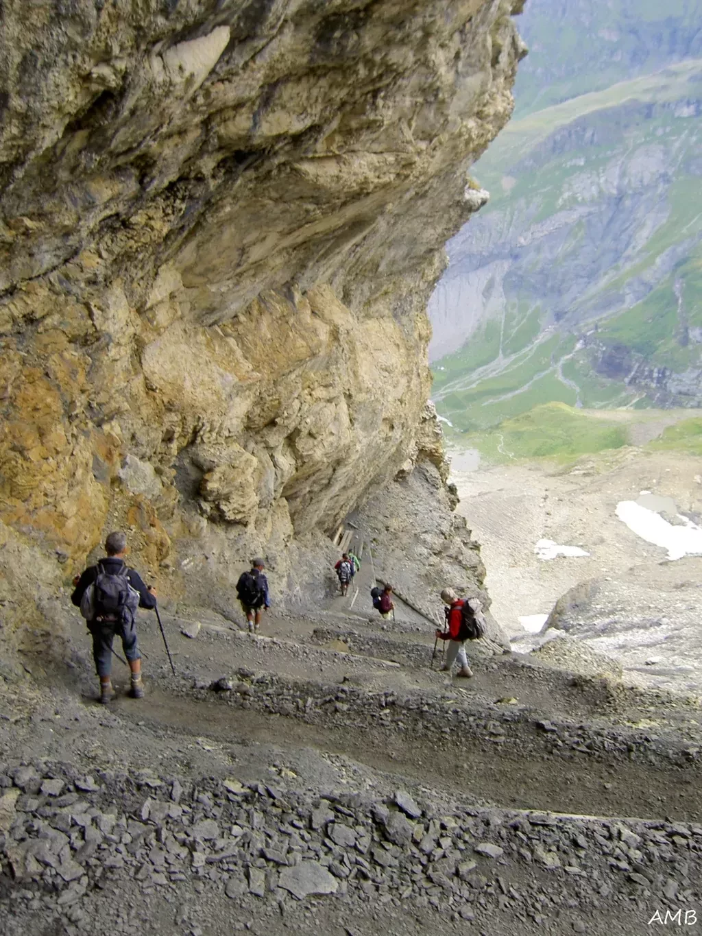 media-librarymkrsr48uttoieA9aEGF