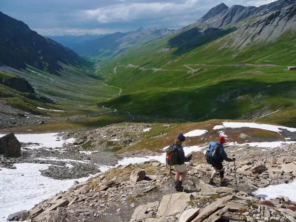 media-libraryq2bd0d2bvjp9bOldUYS