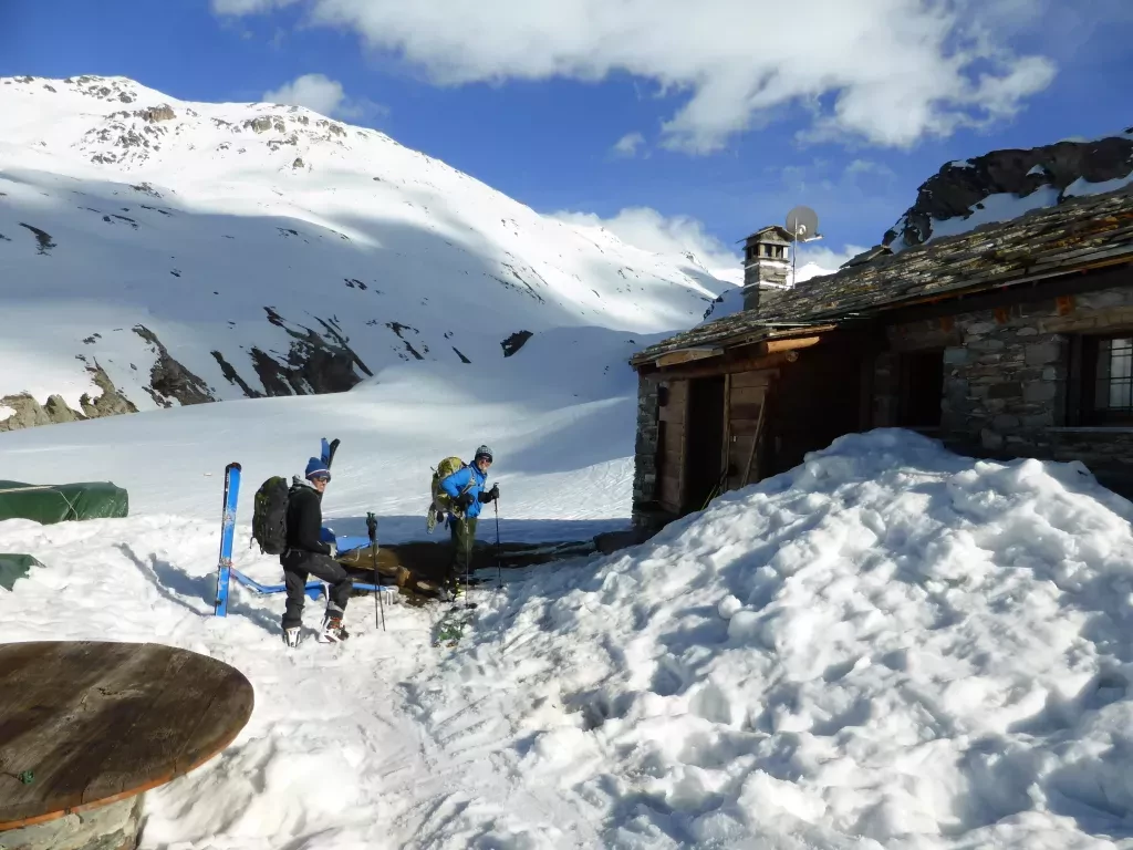 media-libraryst22eccap8sl3oS5K0T