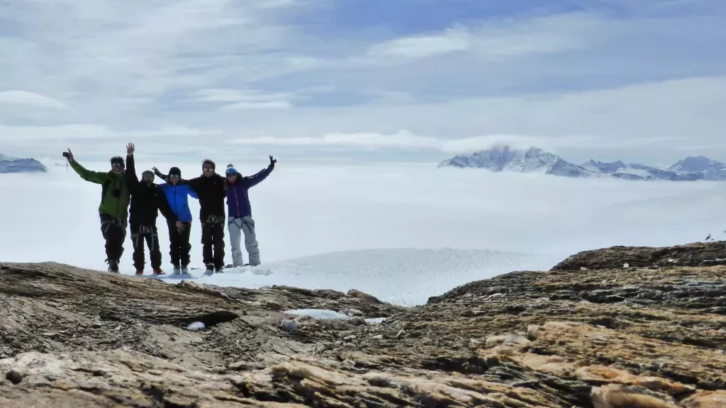 media-librarym56kkee4g2ncaBBy8qW