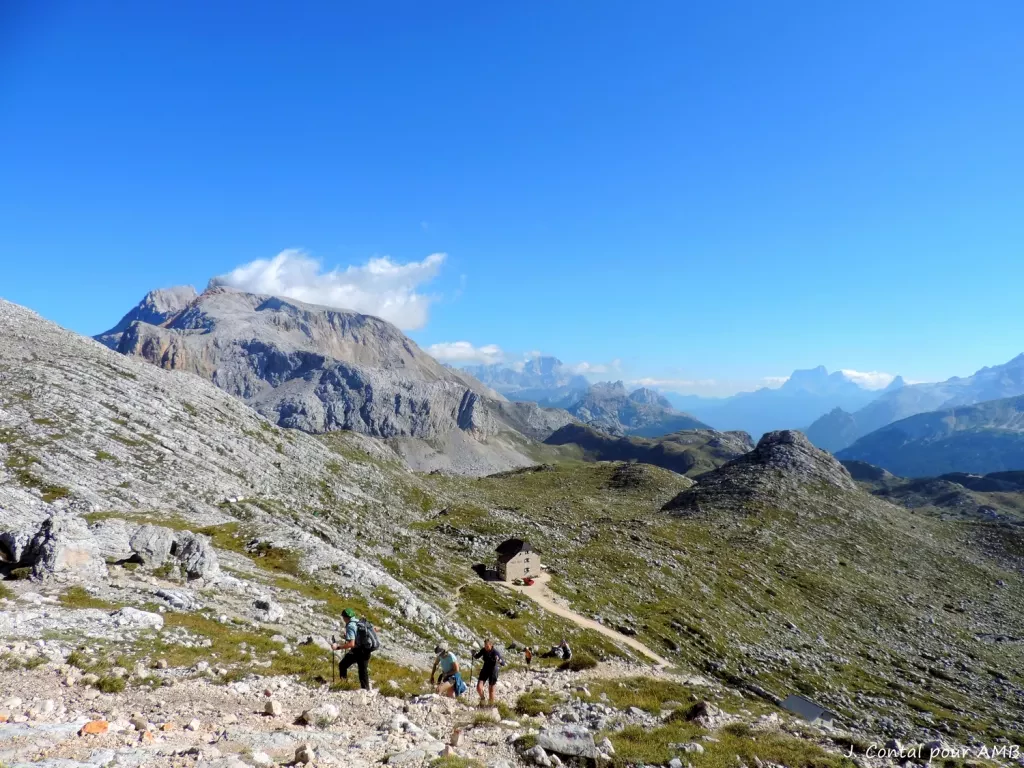 media-library08mumc1tn9la1f8fscU